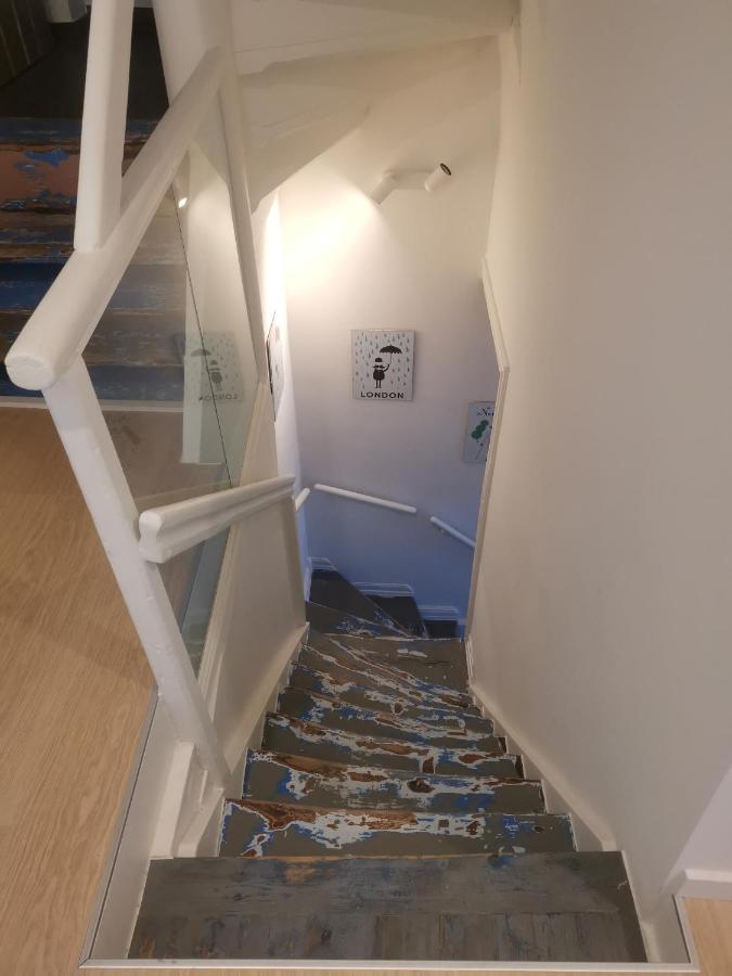 Nostalgia Homestay ブルージュ エクステリア 写真